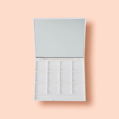 PL001-Square 12 Hole Palette 24