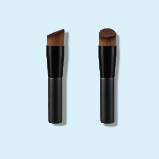 Angled Foundation Brush J12F