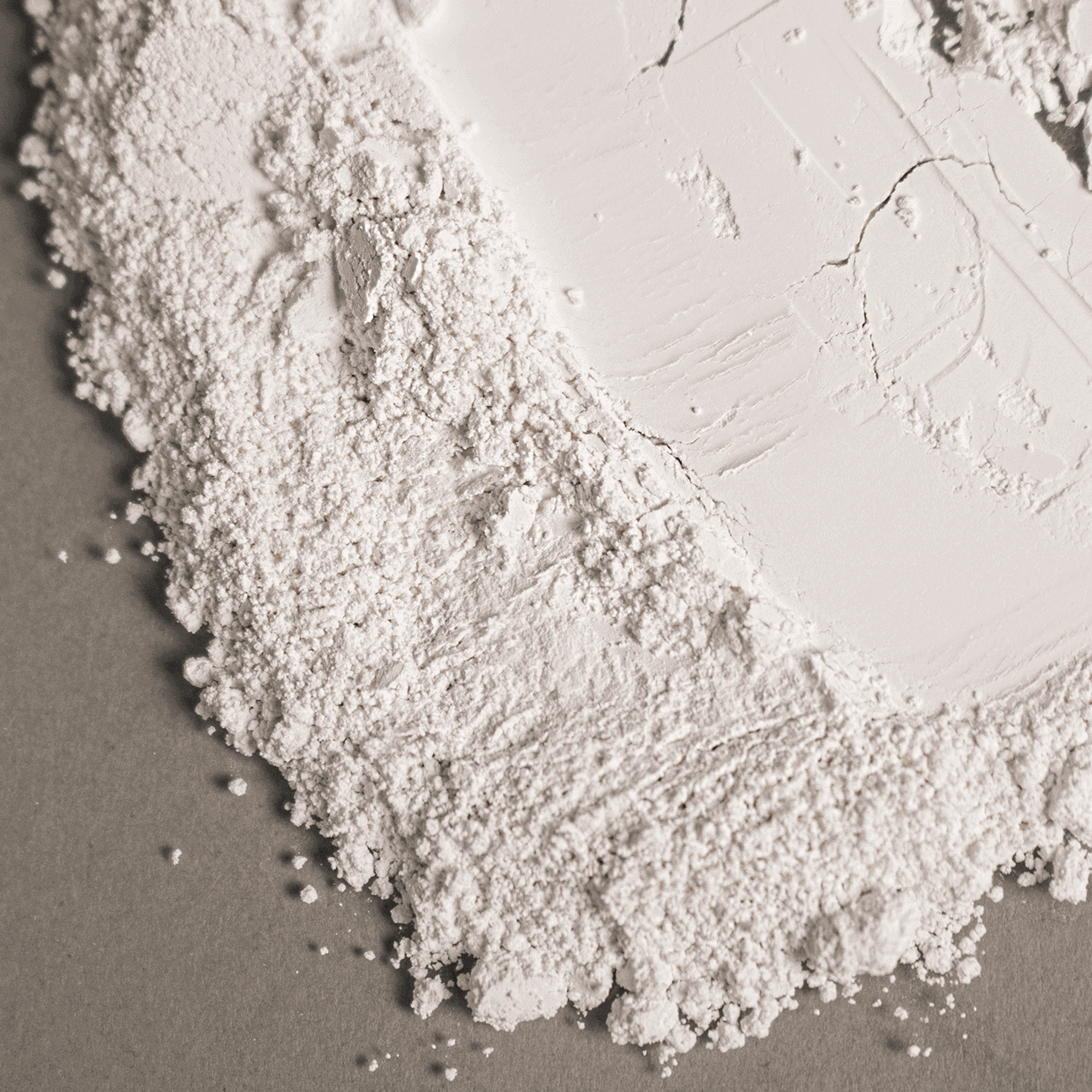 Setting Powder Foundation